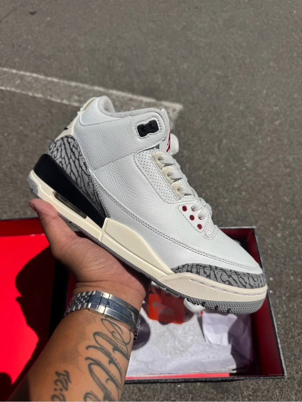 Jordan Men’s White/Black/Grey Retro 3 Sneakers